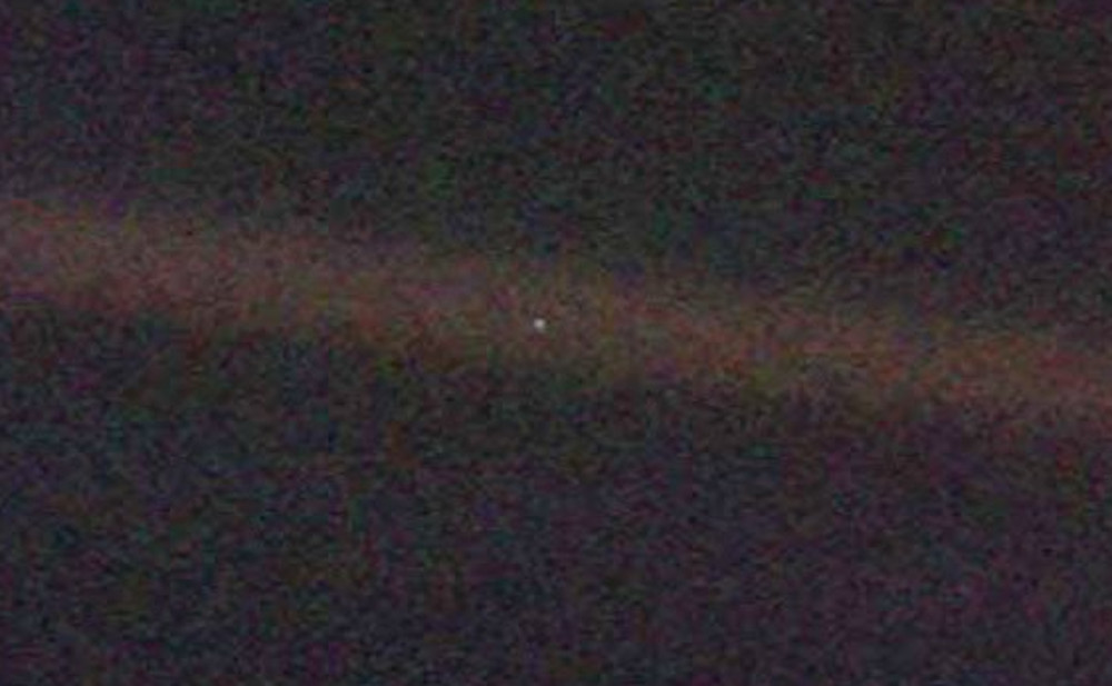 Imagen de la Tierra capturada por la sonda Voyager 1